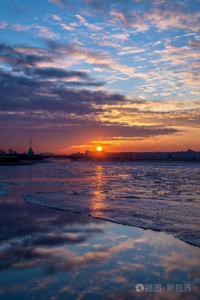 萨沙涅瓦河手机版涅瓦河边萨沙博客抗战-第2张图片-太平洋在线下载 萨沙涅瓦河手机版涅瓦河边萨沙博客抗战-第2张图片-太平洋在线下载